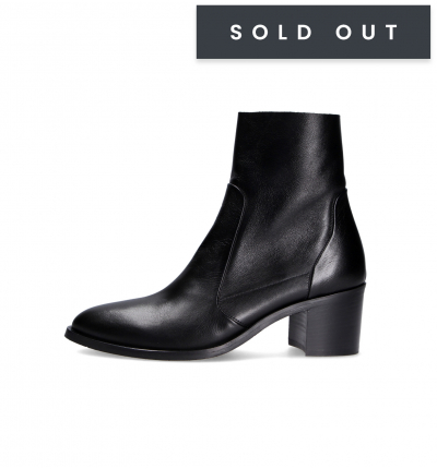 Classic leather ankle boot...
