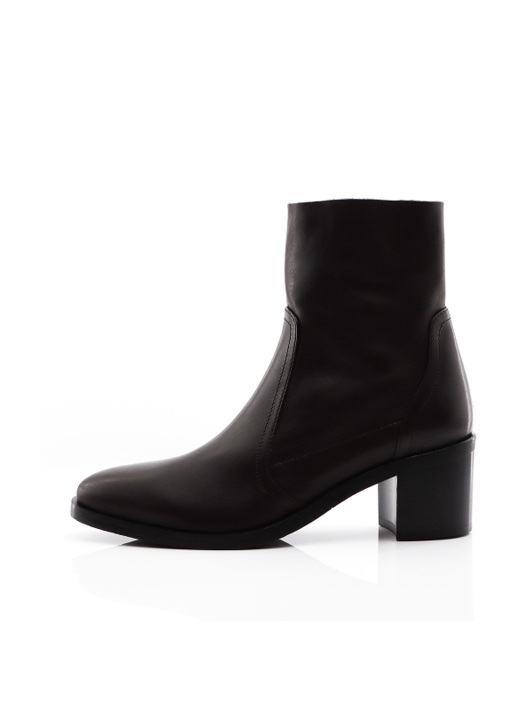 Leather ankle boot Zero5...